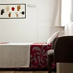 Centre Hotel 3*