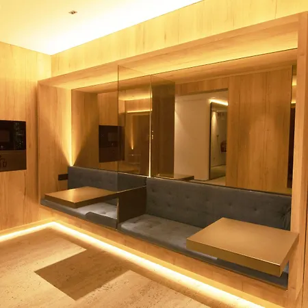 Centre ホテル レウス