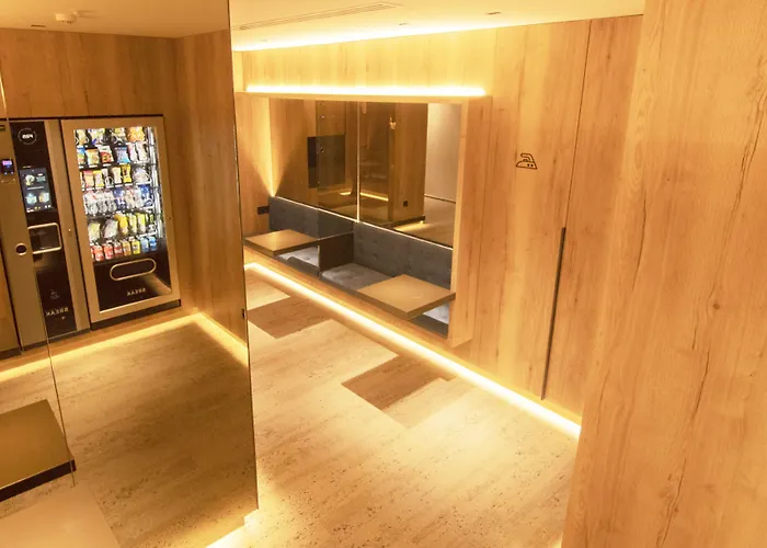 Centre Hotel 3*