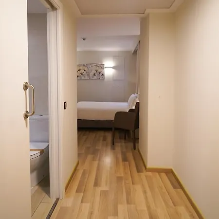 Centre 3* Реус